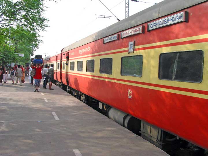 Howrah Rajdhani Express - 12301