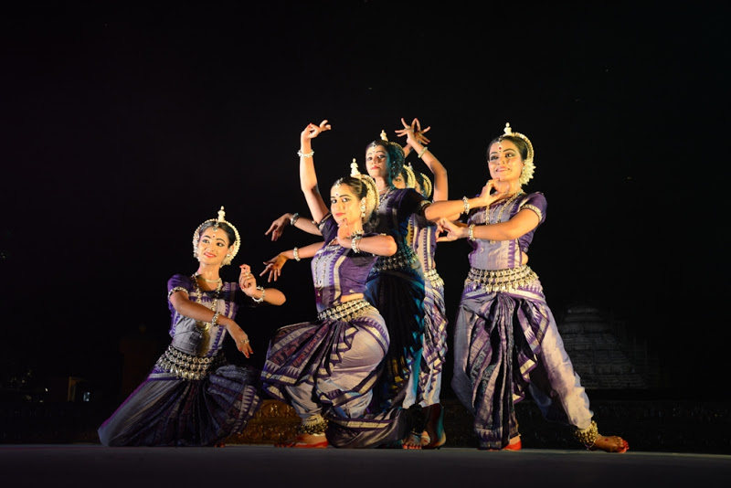 Dancers at Konark festival