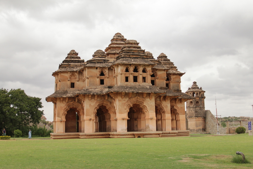 lotus_mahal_hampi